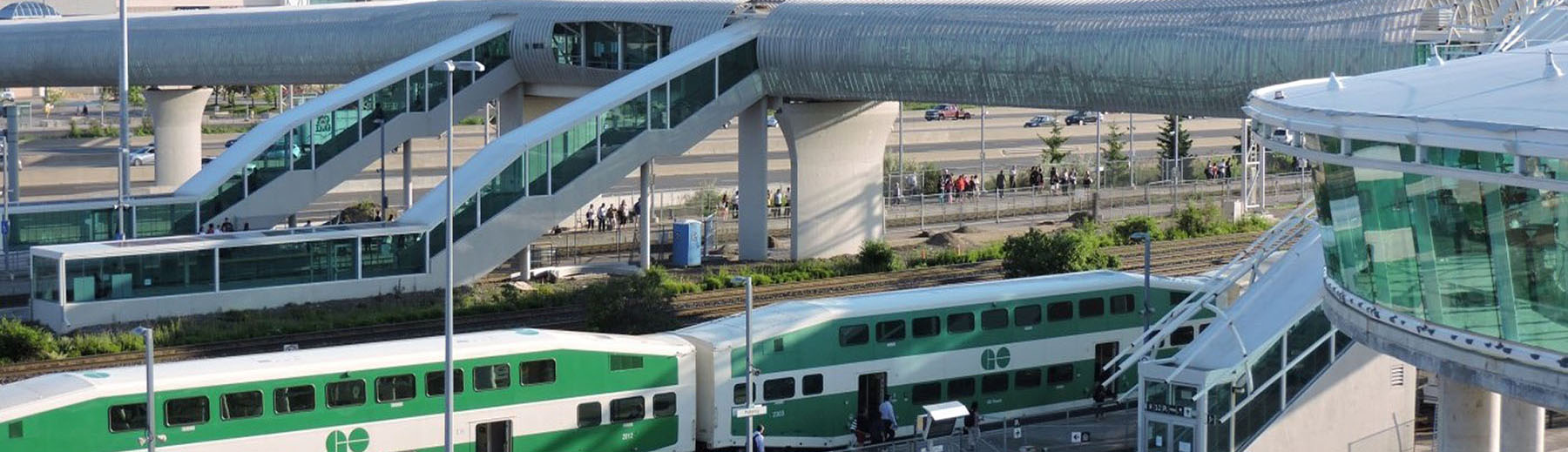 GO Train and bus station in Pickering